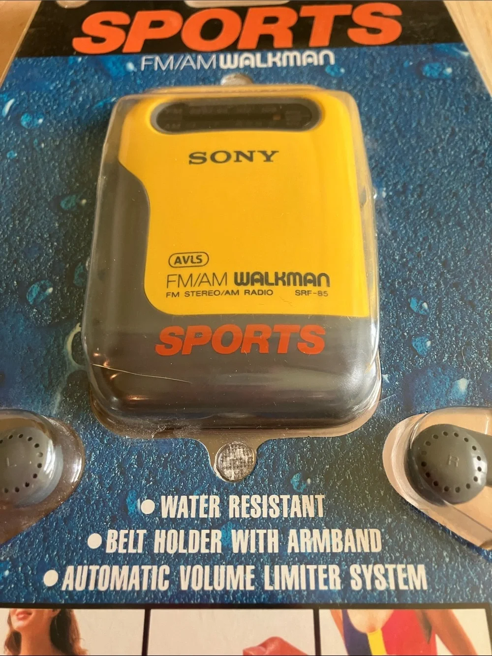 Vintage sealed box Sony Yellow and Black Sports FM/AM Walkman SRF-85 with Earbud